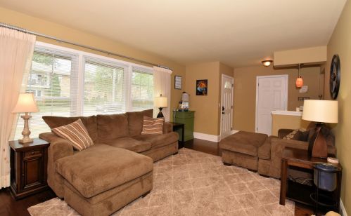 3714 75th St, Milwaukee, WI 53220-1722