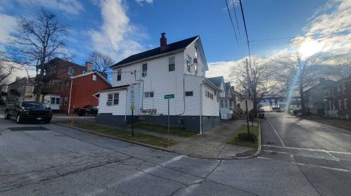 95 Albany St, Poughkeepsie NY  12601-1733 exterior