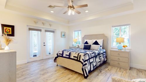 1590 Underwood Ave, Fort Pierce FL  34953-2586 exterior