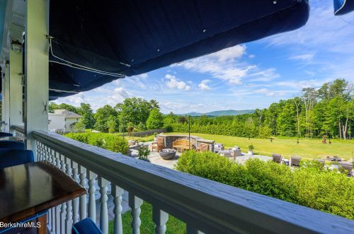 2 Kemble St, Lenox MA 01240-2816 exterior