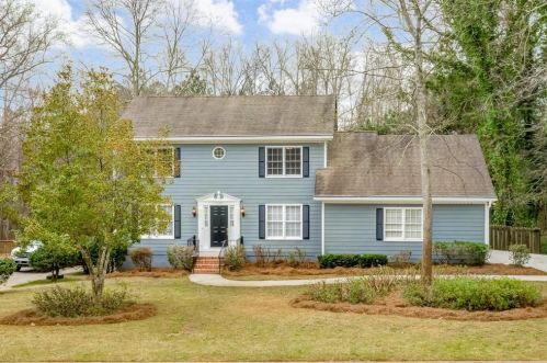 1179 Leslie Pl, Lithonia, GA 30058-8202