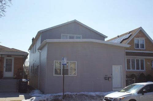 6149 Giddings St, Chicago IL 60630-2931 exterior