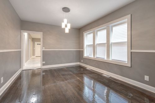 3048 80th St, Chicago IL  60617-1437 exterior