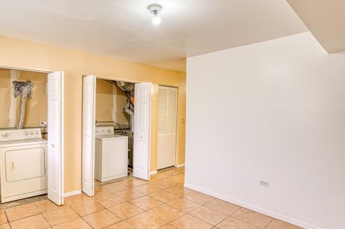 1502 Karlov Ave, Chicago IL 60651-1927 exterior