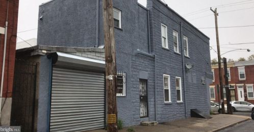 1924 4 St, Philadelphia PA 19122-2206 exterior