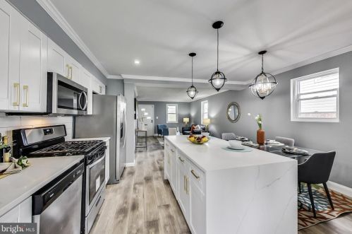 74 Elmira St, Washington, DC 20032-5873