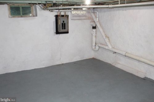 2035 Haworth St, Philadelphia PA 19124-2210 exterior