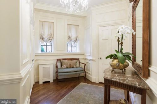 2446 Kalorama Rd, Washington DC 20008-1625 exterior