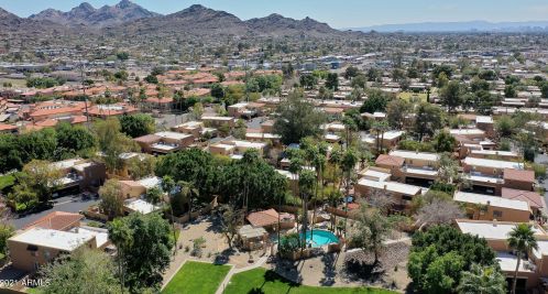 10843 11th St, Phoenix AZ 85020-5836 exterior