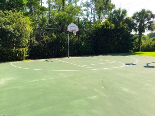 15756 Marcello Cir, Naples FL 34110-2834 exterior