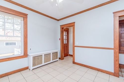 201 Longmeadow St, Springfield MA 01106-1337 exterior