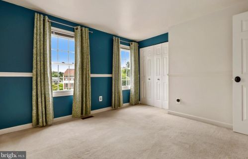 17032 Flatwood Dr, Rockville MD 20855-2539 exterior