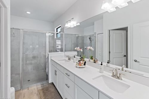 1814 Lema Ct, Naples FL 34120-0514 exterior