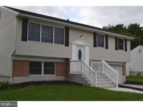 7 Sommerset Rd, Blenheim, NJ 08012-2122