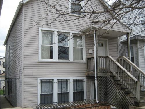 2828 Campbell Ave, Chicago, IL 60618-7902