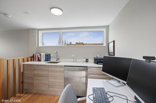 2237 Mclean Ave, Chicago IL 60647-4113 exterior