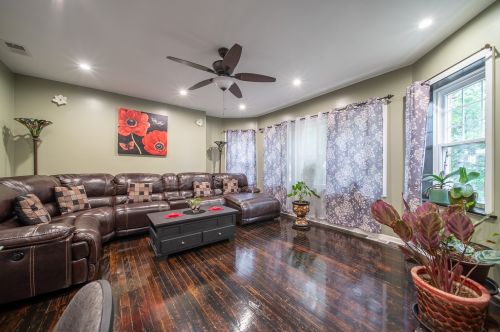 4453 Kildare Ave, Chicago IL 60652-3127 exterior