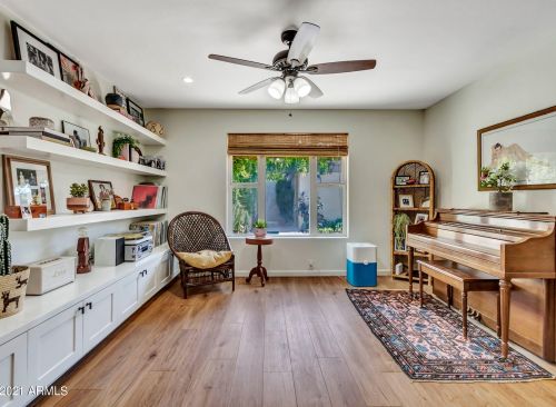 5666 12 St, Phoenix AZ exterior