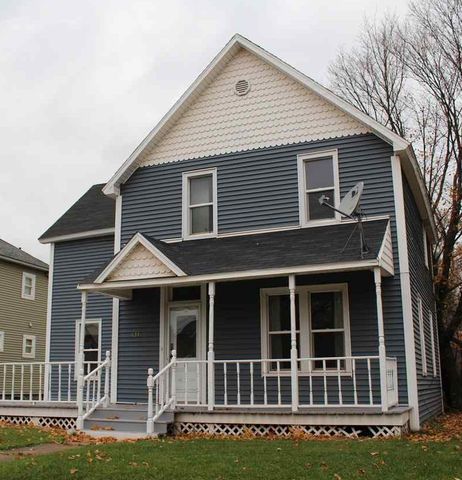 411 Cherry St, Negaunee, MI 49866-1409