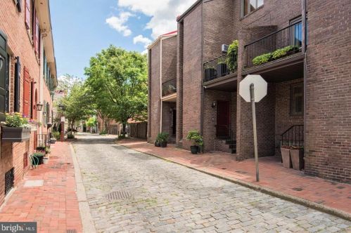 615 Addison St, Philadelphia PA 19143-1308 exterior