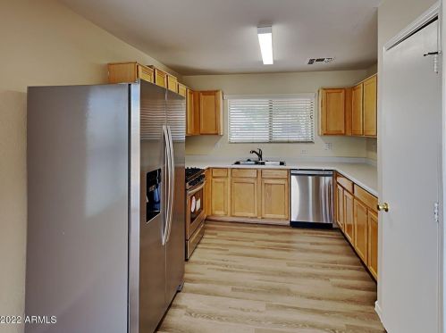 2394 Peach Tree Dr, Chandler AZ  85249-4674 exterior