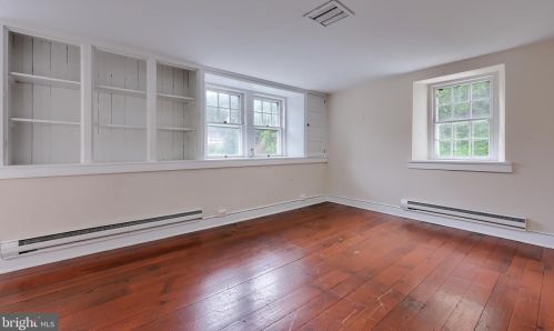 1944 Millersville Rd, Lancaster PA 17603-6153 exterior