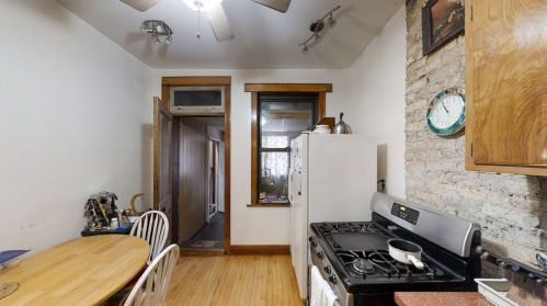 3748 Racine Ave, Chicago IL 60636-4114 exterior