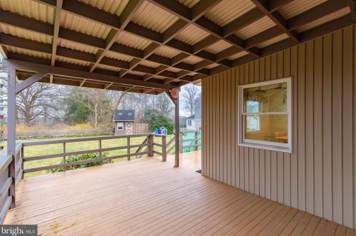 3457 Bent Rd, Huntingdon Valley PA  19006-4101 exterior