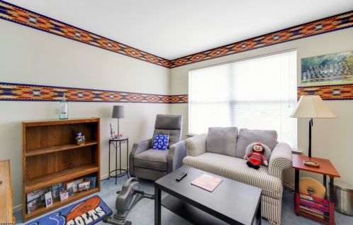 27 Joseph Dr, East Hanover NJ 07936-3579 exterior