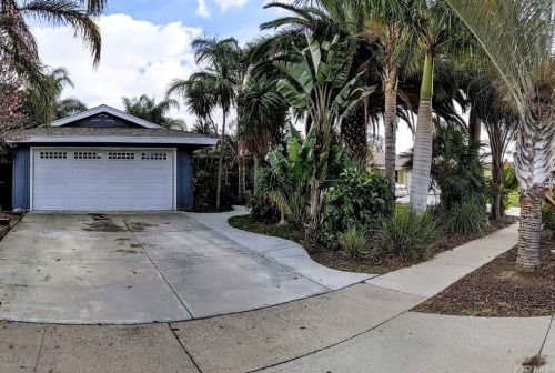 542 Lincoln Ave, Fullerton CA  92831-2717 exterior