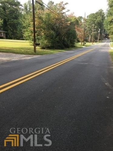 2784 Dodson Dr, Atlanta, GA 30344-3857