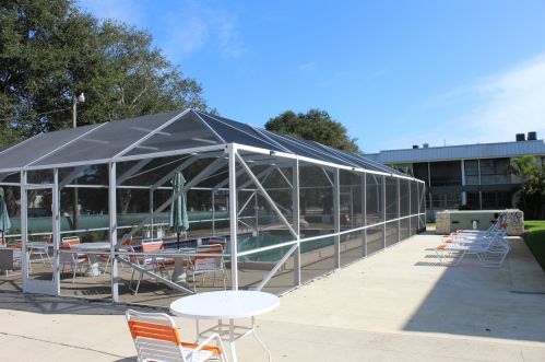 2302 Sunrise Blvd, Fort Pierce FL 34982-3550 exterior