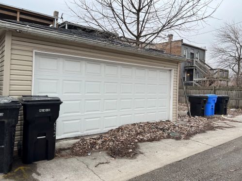 6047 Peoria St, Chicago IL 60621-2031 exterior