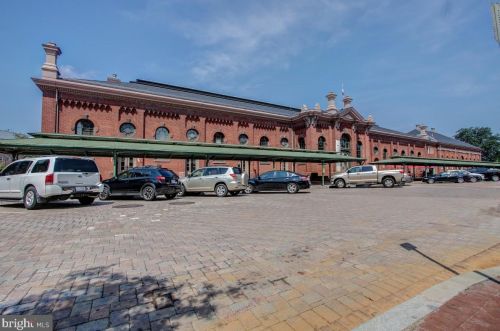 513 14 St, Washington DC 20011-6929 exterior