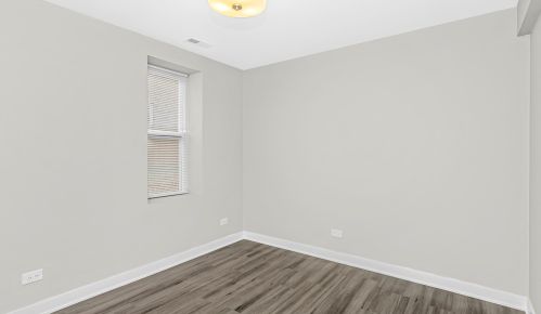 2253 Whipple St, Chicago IL 60655-2216 exterior