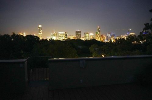 810 Christopher St, Austin TX 78704-1619 exterior