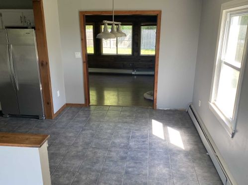 66 Hillcrest Dr, Poughkeepsie NY  12603-2614 exterior