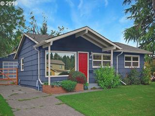 9528 Smith St, Portland OR  97203-2166 exterior