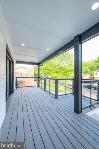 820 Malibu Dr, Silver Spring MD  20901-3648 exterior