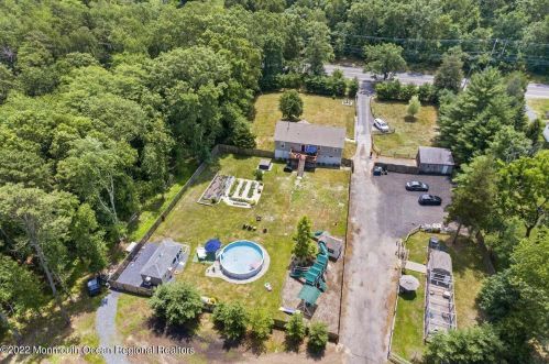 204 Bennetts Mills Rd, Jackson Twp NJ 08527-4260 exterior