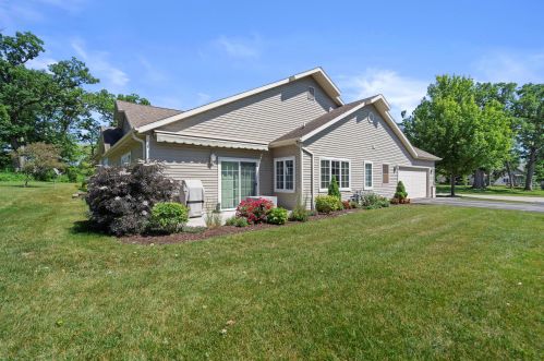 5351 Butterfield Way, Milwaukee, WI 53221-3249