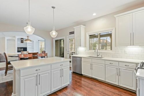 7105 Devonhall Way, Duluth GA 30097-7128 exterior