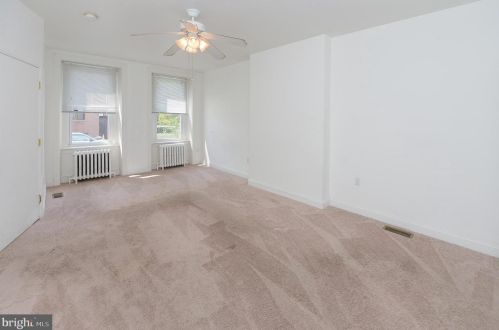 2019 13 St, Philadelphia PA 19148-5530 exterior