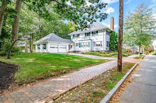 170 Prospect St, Portland, ME 04103-3027