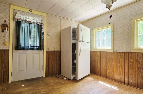 3 Arnold Ln, Killingly CT 06241-1515 exterior