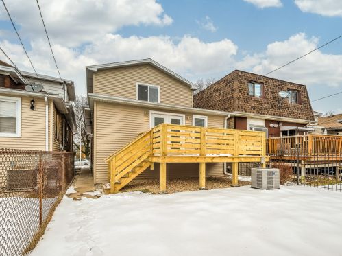 7933 Cressett Dr, Chicago IL 60707-1346 exterior