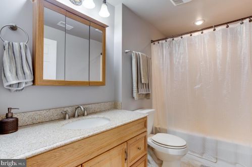 1309 Duchess Ln, Huntingtown MD 20639-2337 exterior