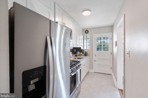 110 54th St, Washington DC 20019-6561 exterior