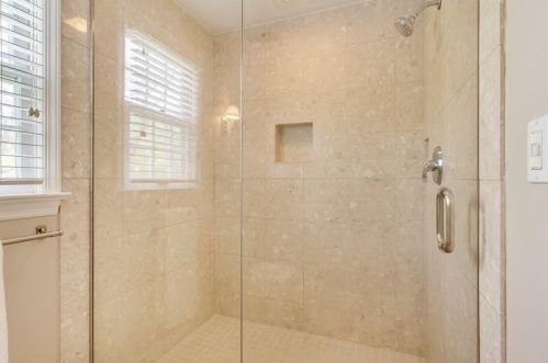 1505 Candlewood Dr, Pittsburgh PA 15241-2907 exterior