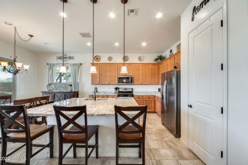 139 Desert Broom Dr, Chandler AZ 85286 exterior